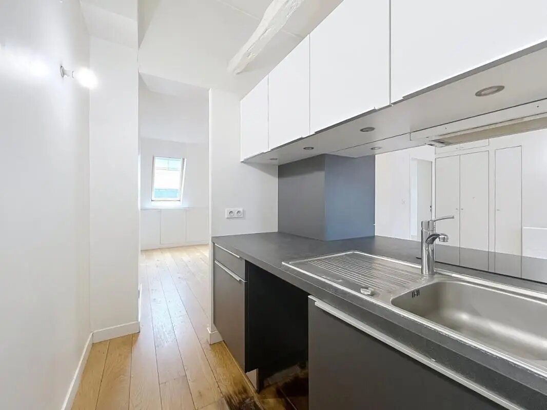 Appartement à louer, 56m², Paris 8ème
