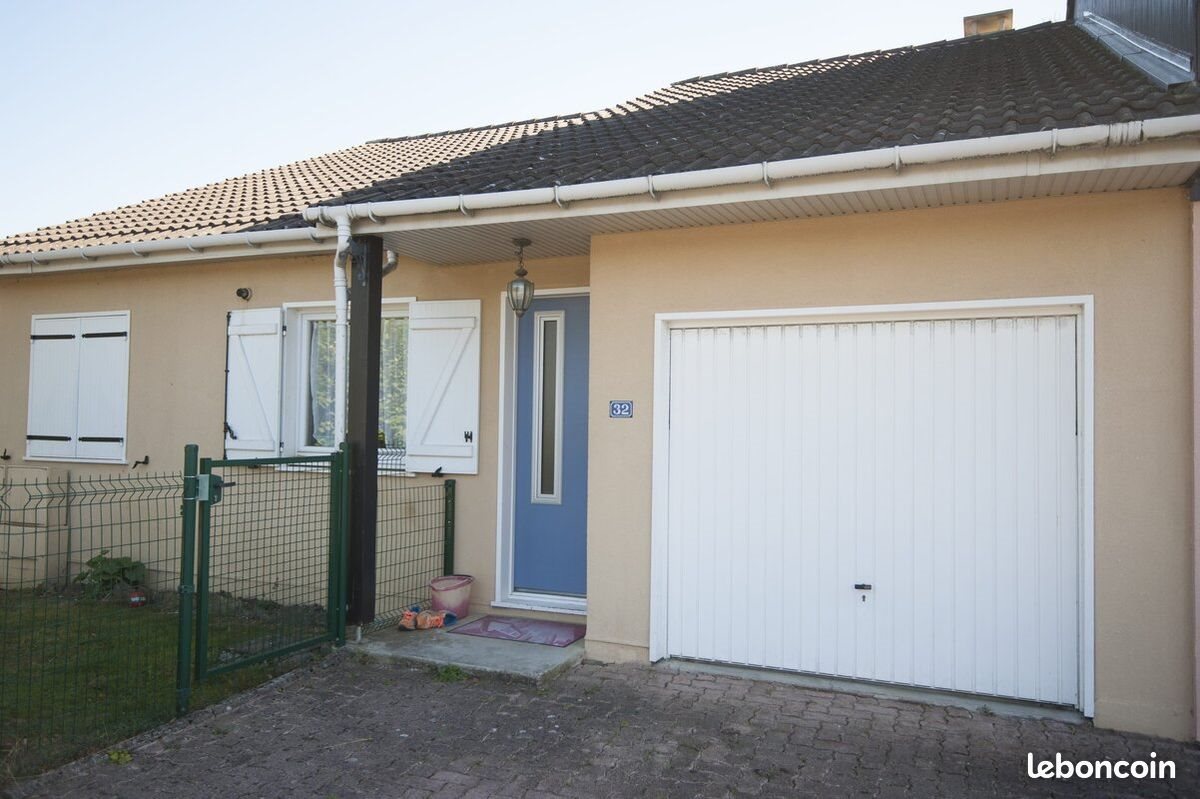 Maison à louer, 102m², Lumes