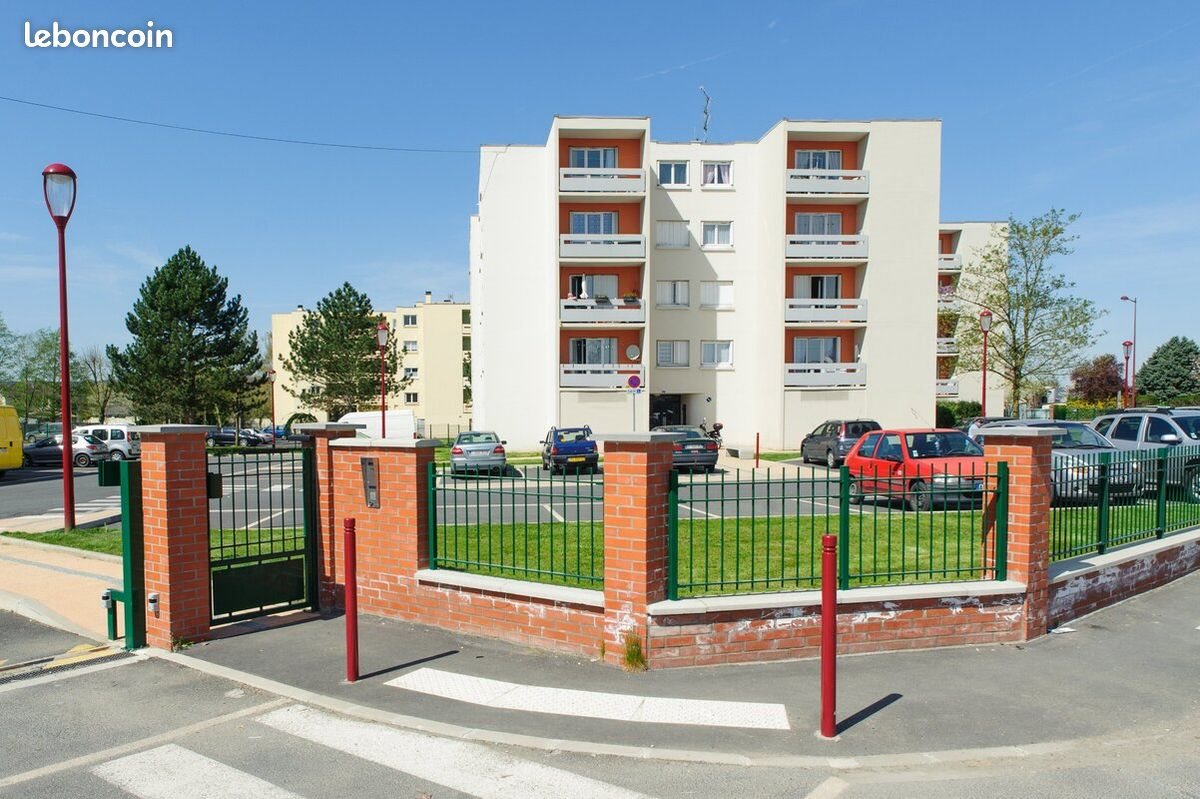 Appartement à louer, 82m², Givet