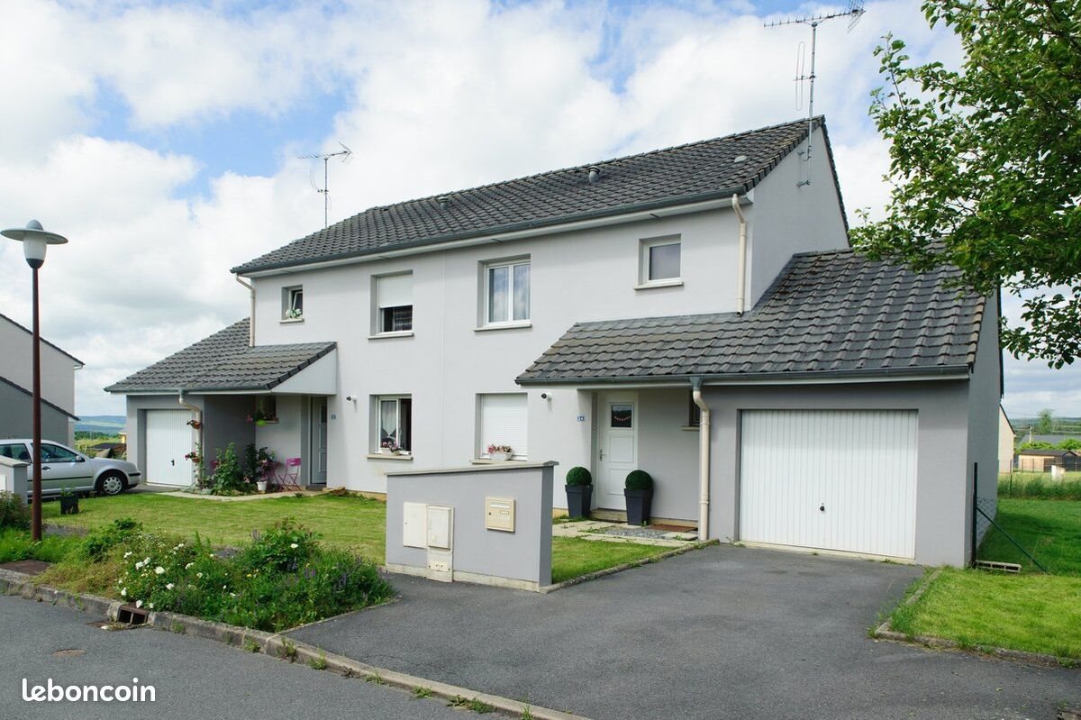 Maison à louer, 104m², Renwez