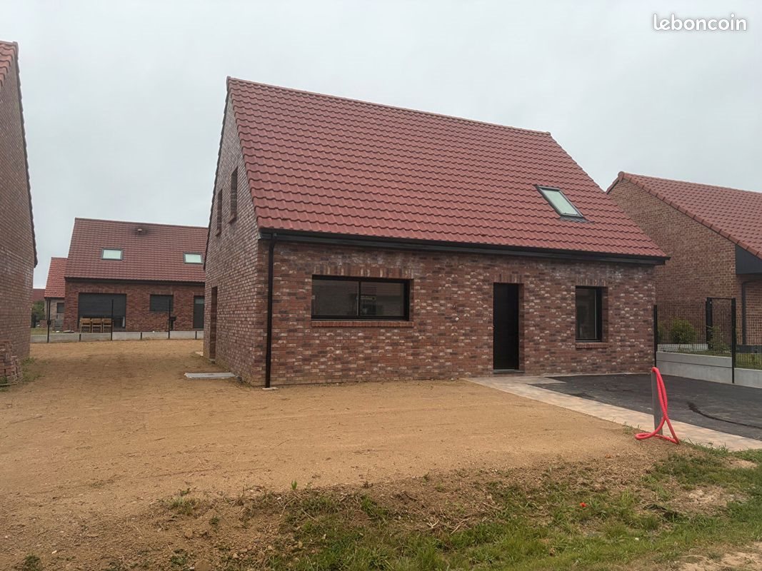 Maison à louer, 128m², Férin