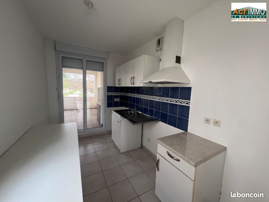 Appartement à vendre, 65m², Miramas