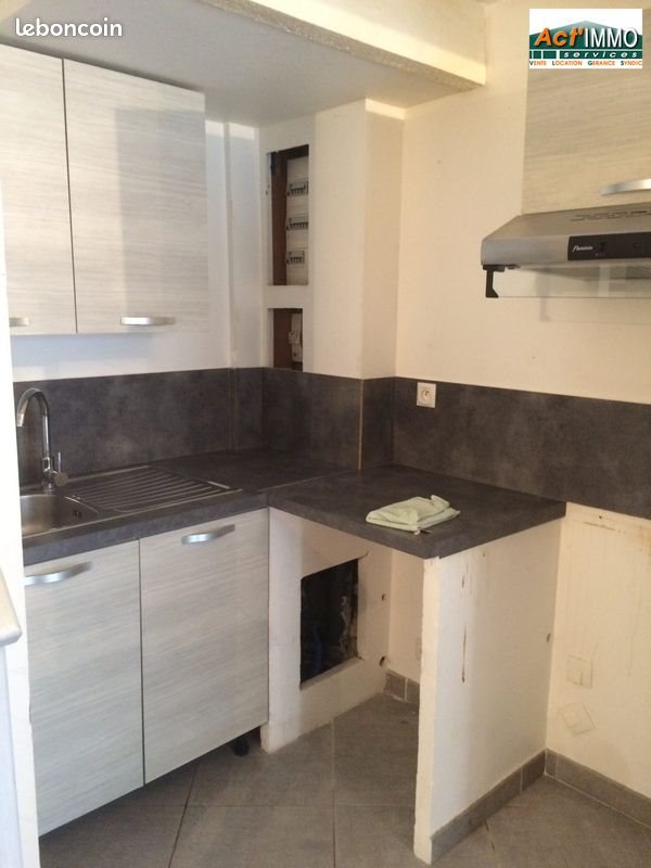 Appartement à louer, 36m², Miramas