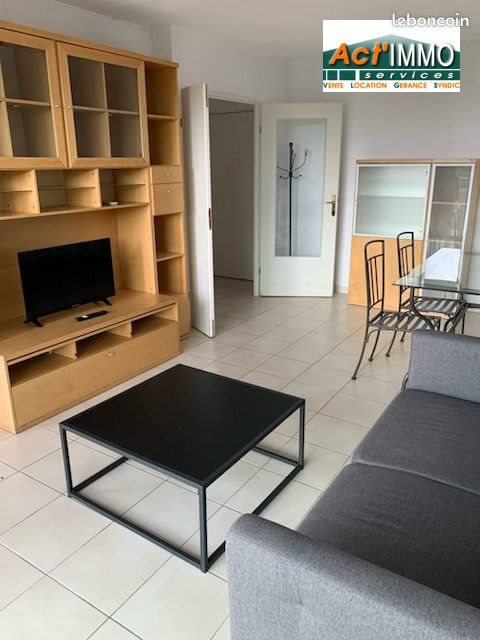 Appartement à louer, 43m², Miramas