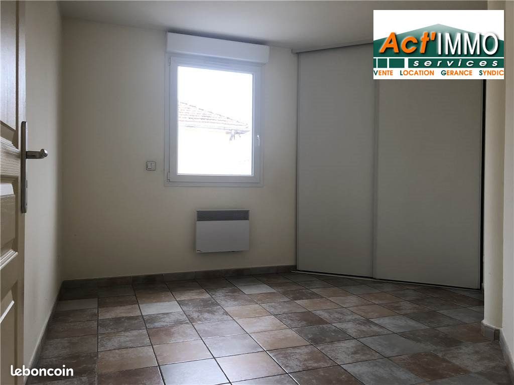 Appartement à louer, 67m², Miramas