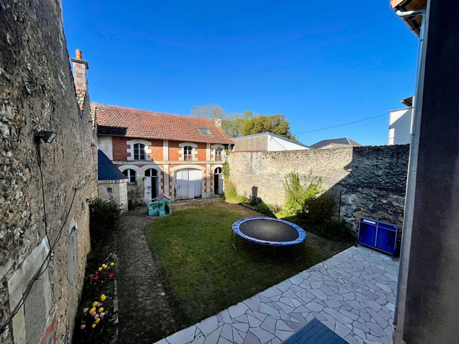 Maison à vendre, 266m², Valence-en-Poitou