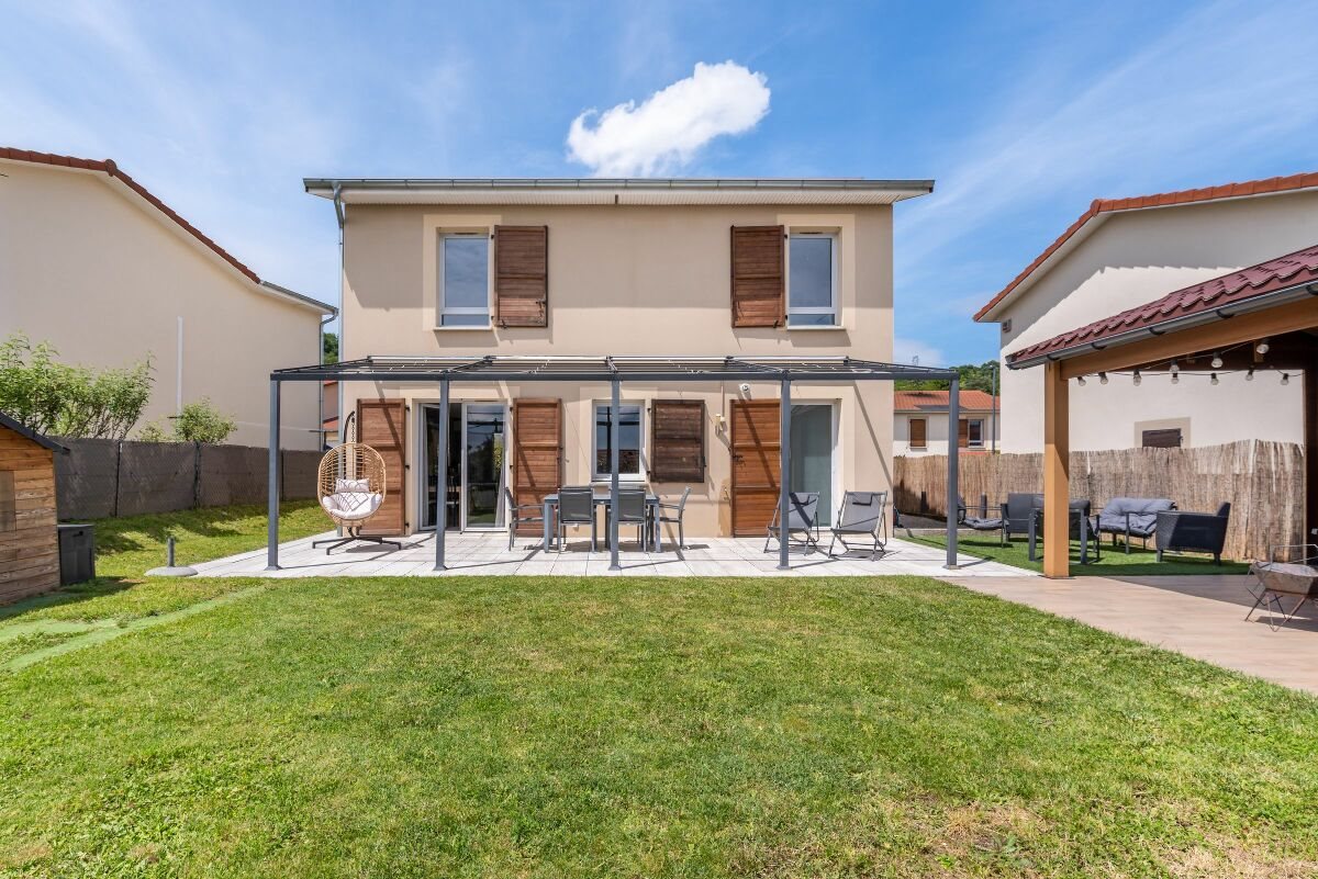 Maison à vendre, 103m², Chuzelles