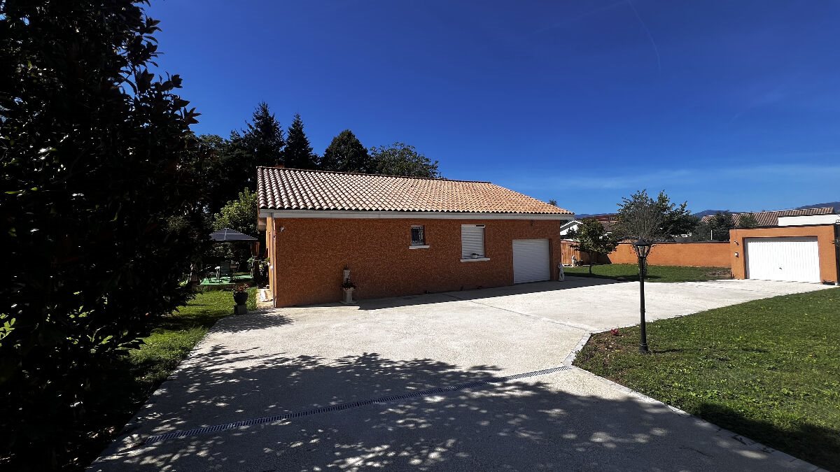 Maison à vendre, 100m², Auberives-sur-Varèze