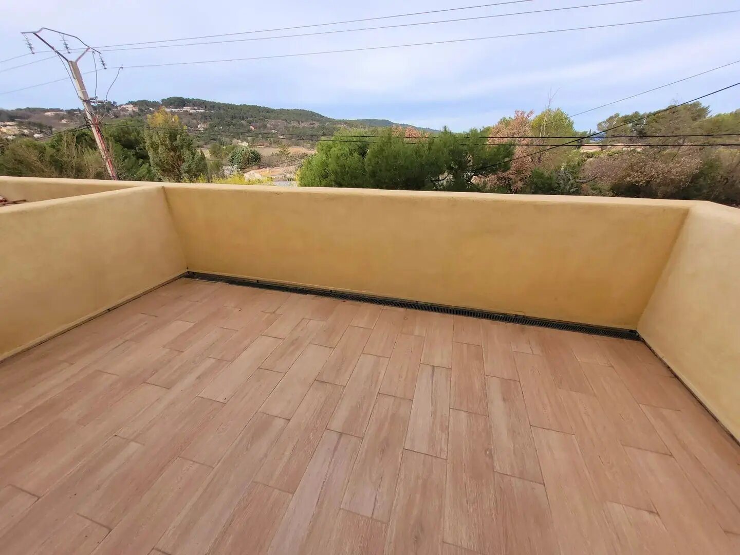 Appartement à louer, 65m², Venelles