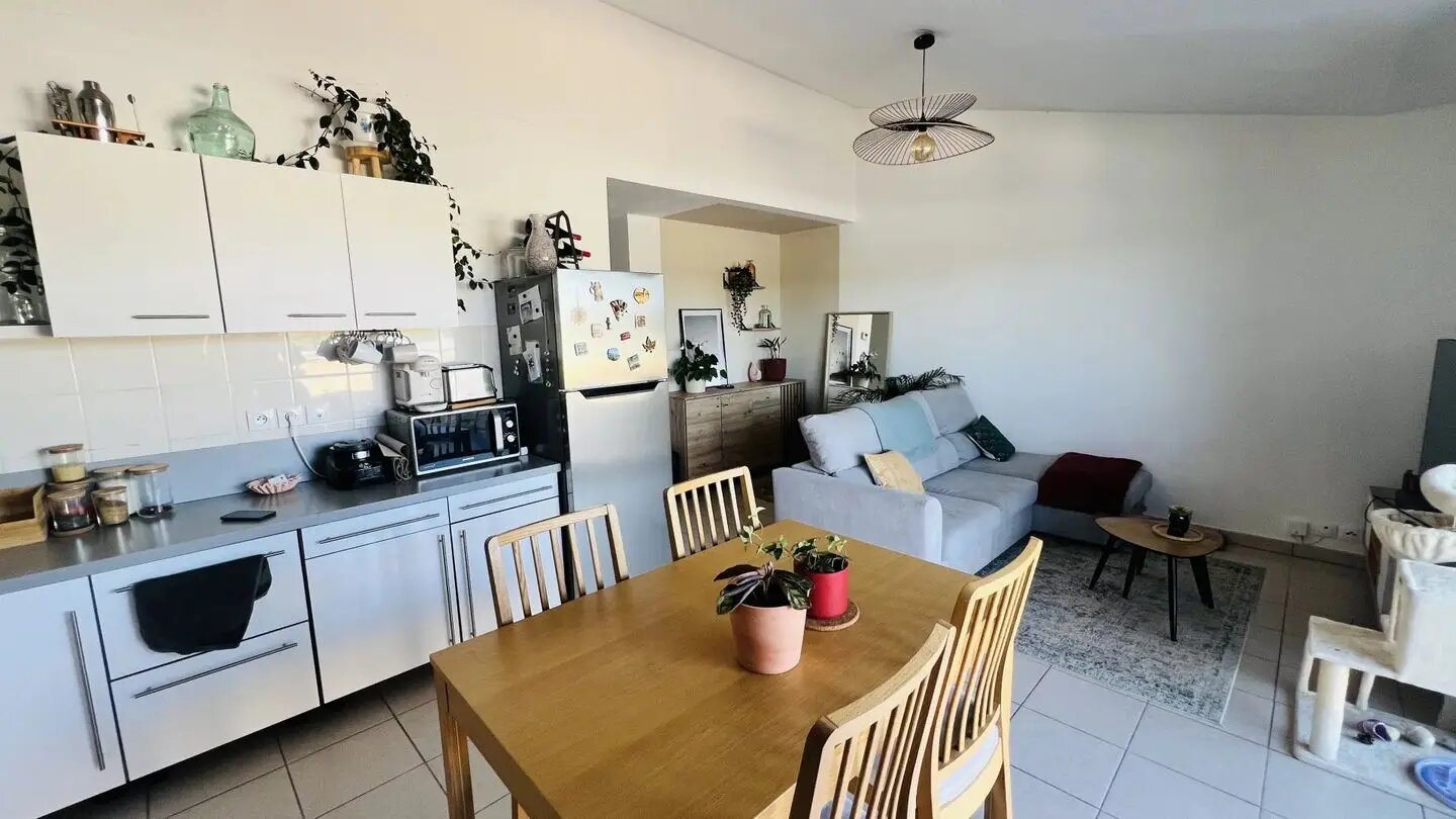 Appartement à louer, 53m², Venelles