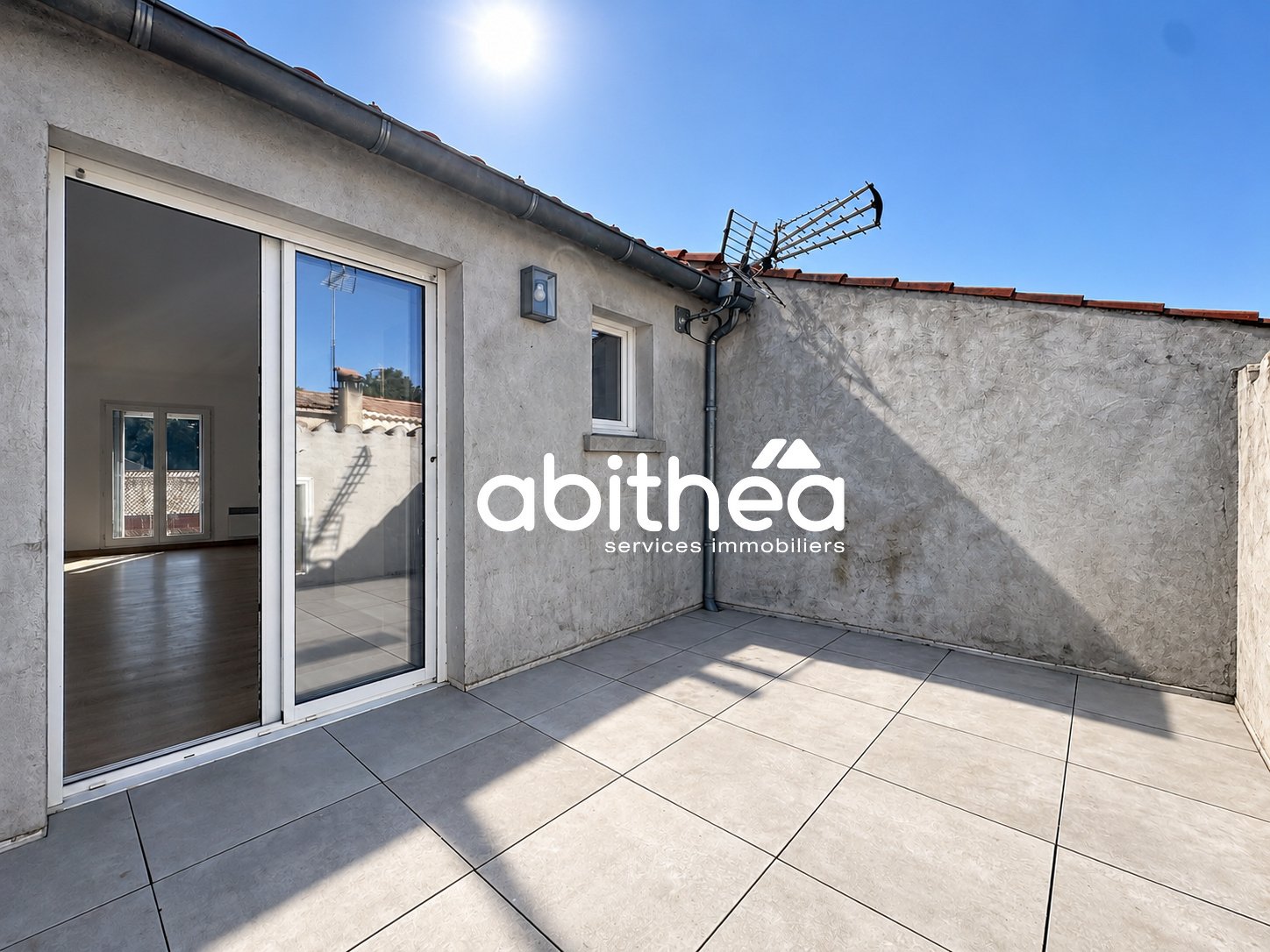 Maison à louer, 80m², Espondeilhan