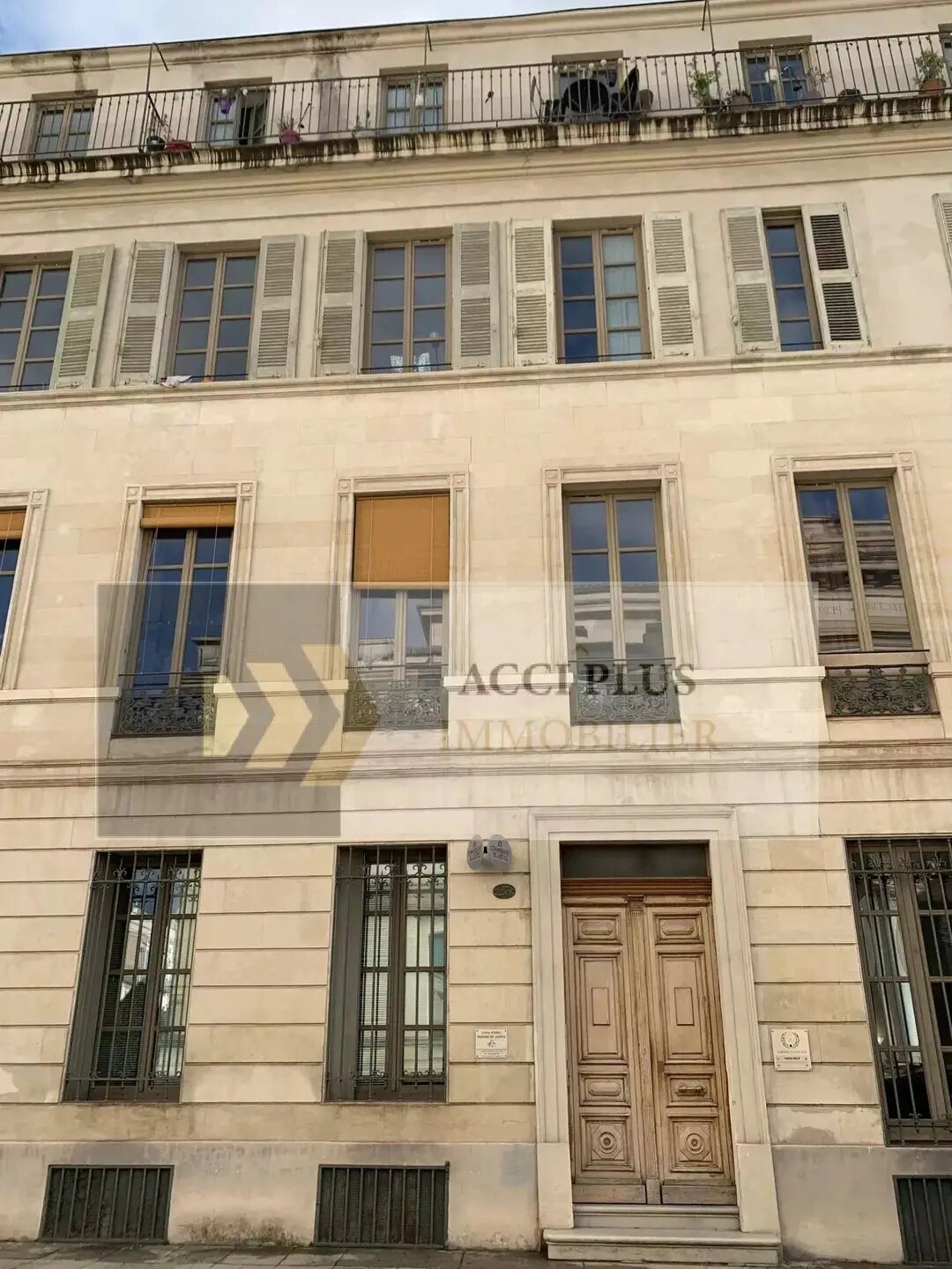 Appartement à vendre, 615m², Nîmes