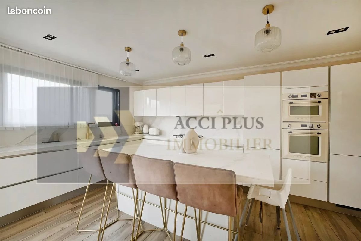 Maison à vendre, 139m², Poulx