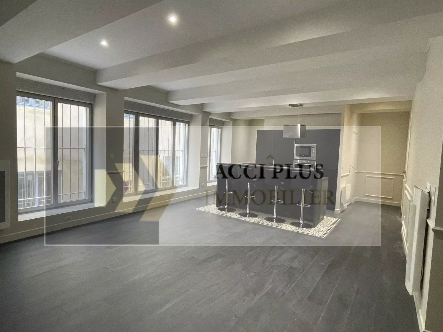 Appartement à louer, 152m², Nîmes