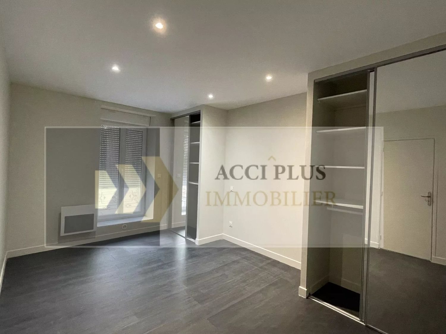 Appartement à louer, 152m², Nîmes