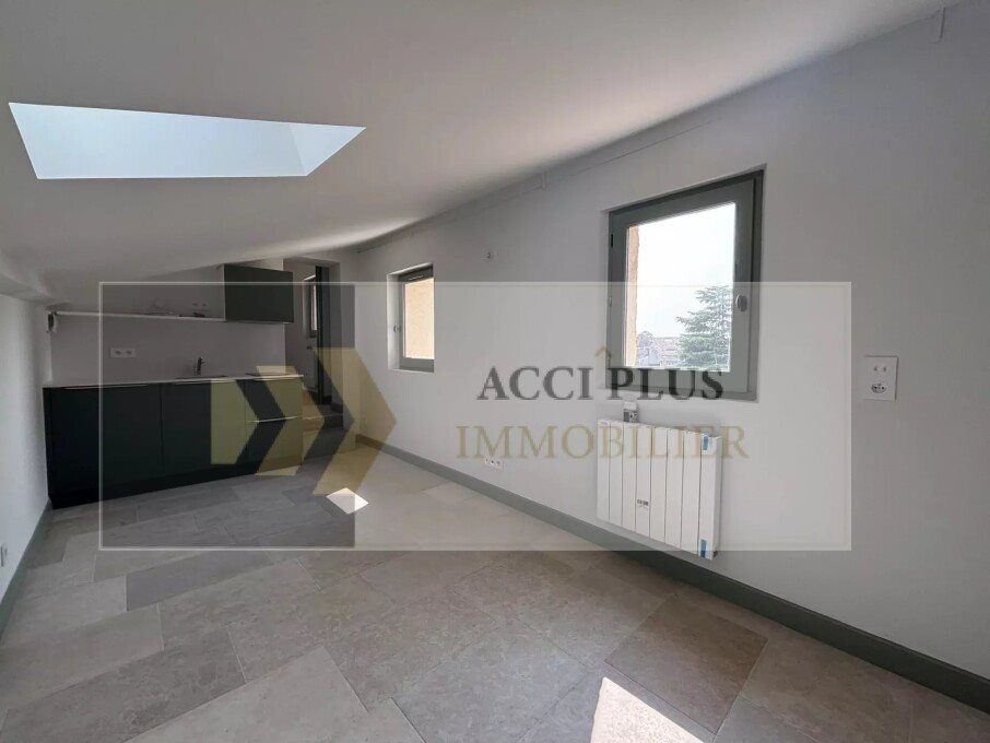 Appartement à louer, 25m², Uzès