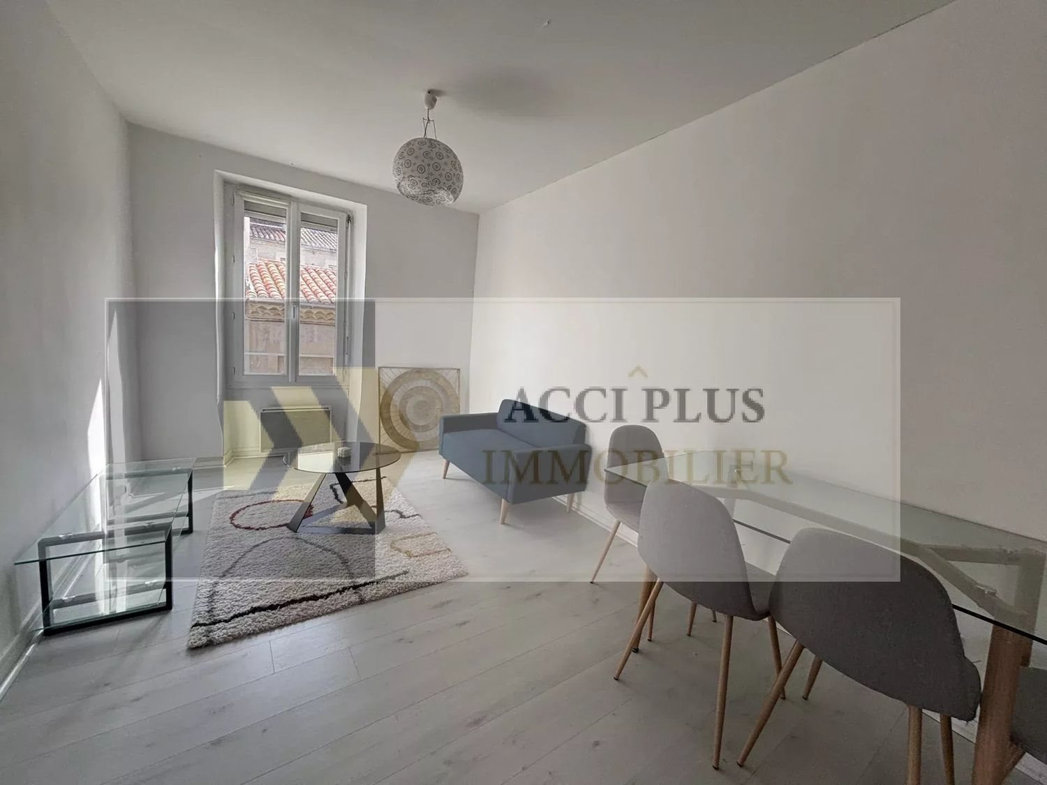 Appartement à louer, 49m², Nîmes