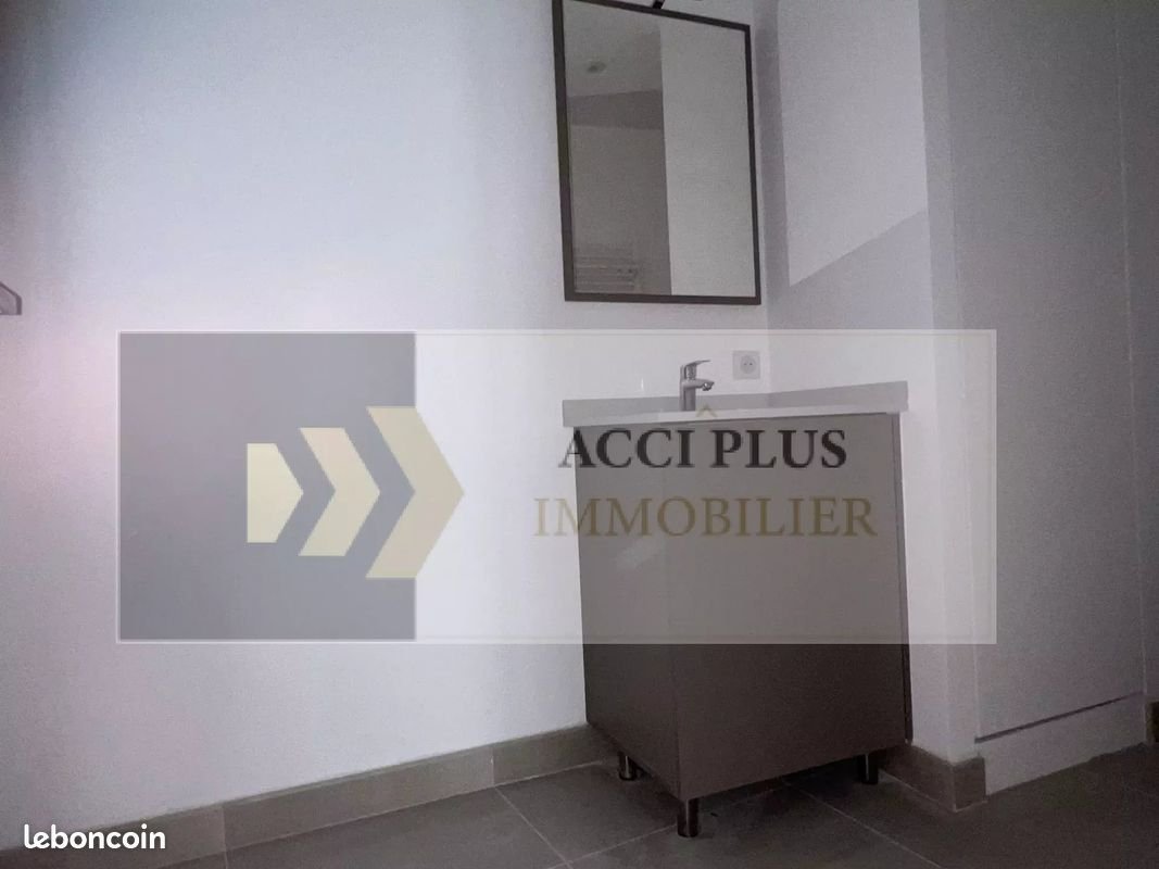 Appartement à louer, 45m², Nîmes