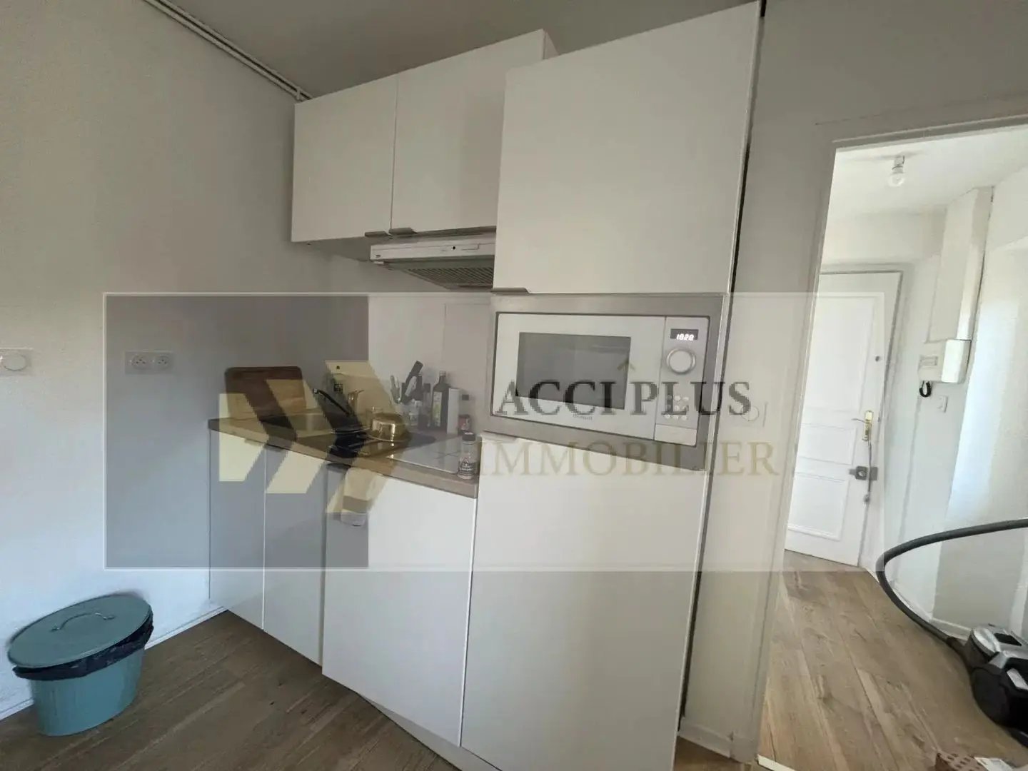 Appartement à louer, 29m², Nîmes