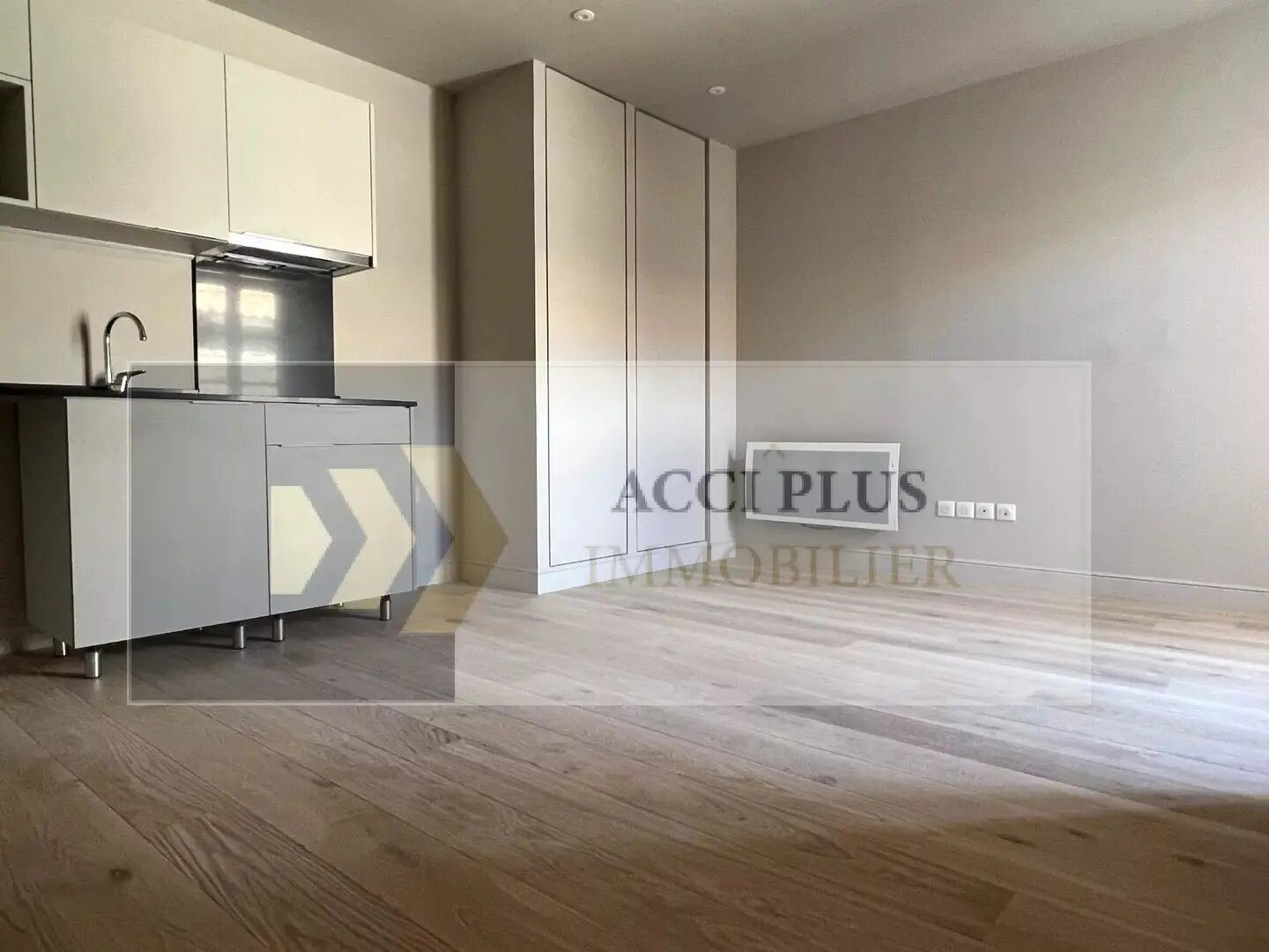 Appartement à louer, 35m², Nîmes