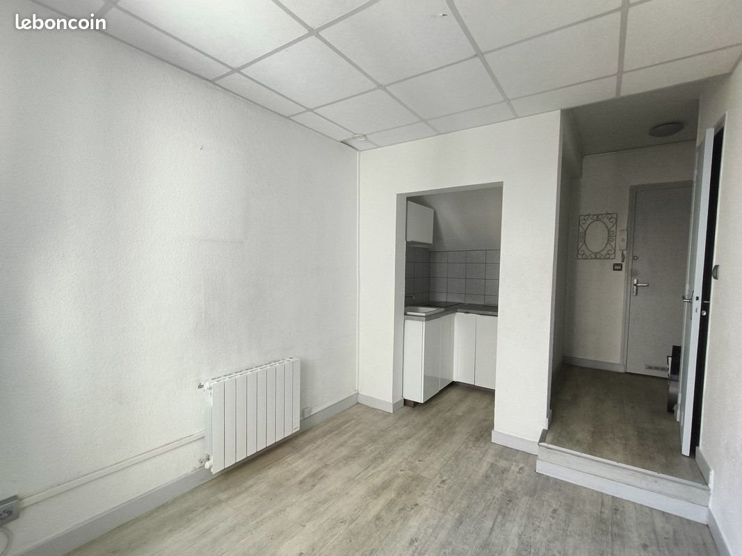 Appartement à louer, 19m², Clermont-Ferrand