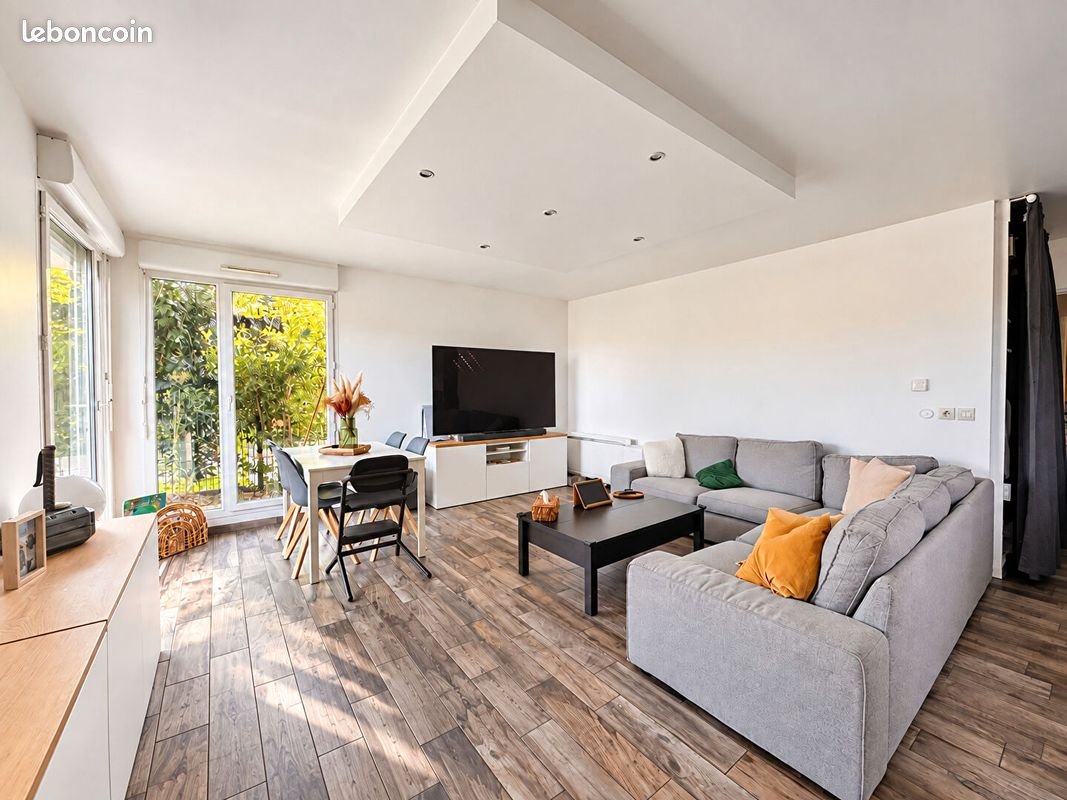 Appartement à vendre, 64m², Dammarie-lès-Lys