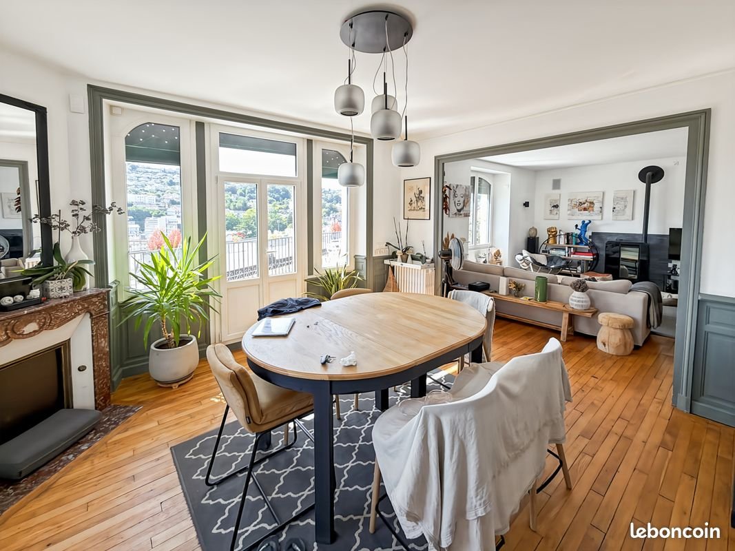 Maison à vendre, 210m², Tulle