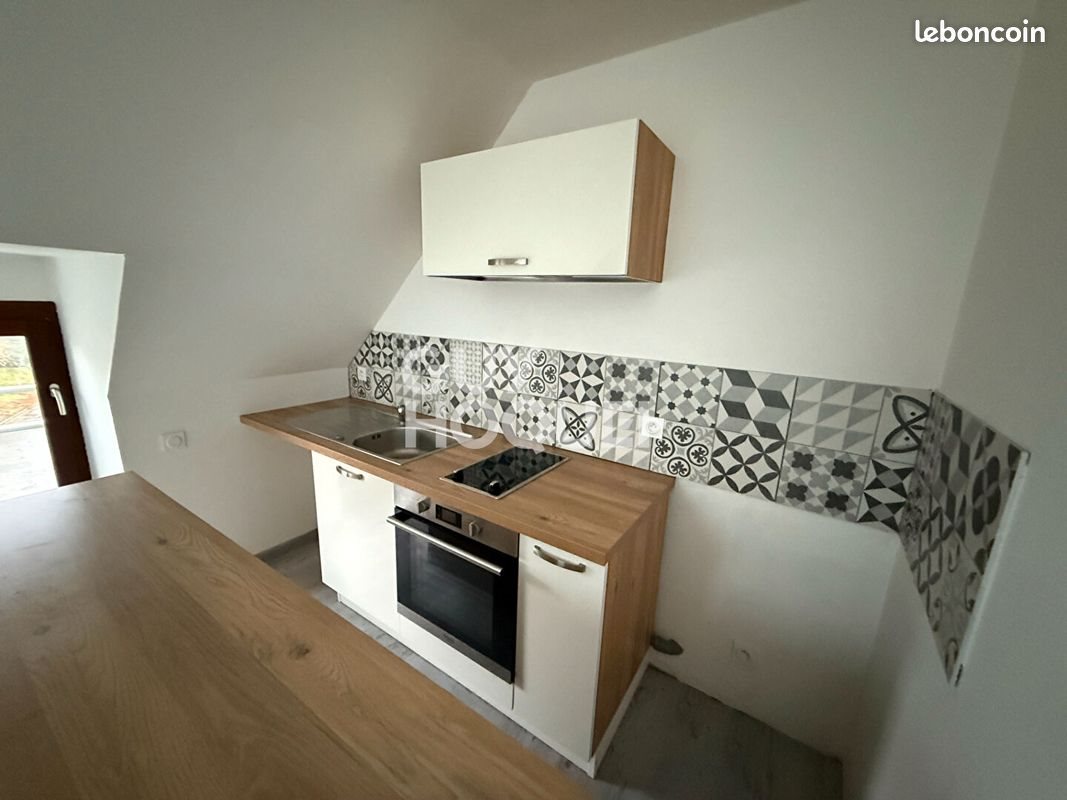 Appartement à louer, 27m², Baguer-Morvan