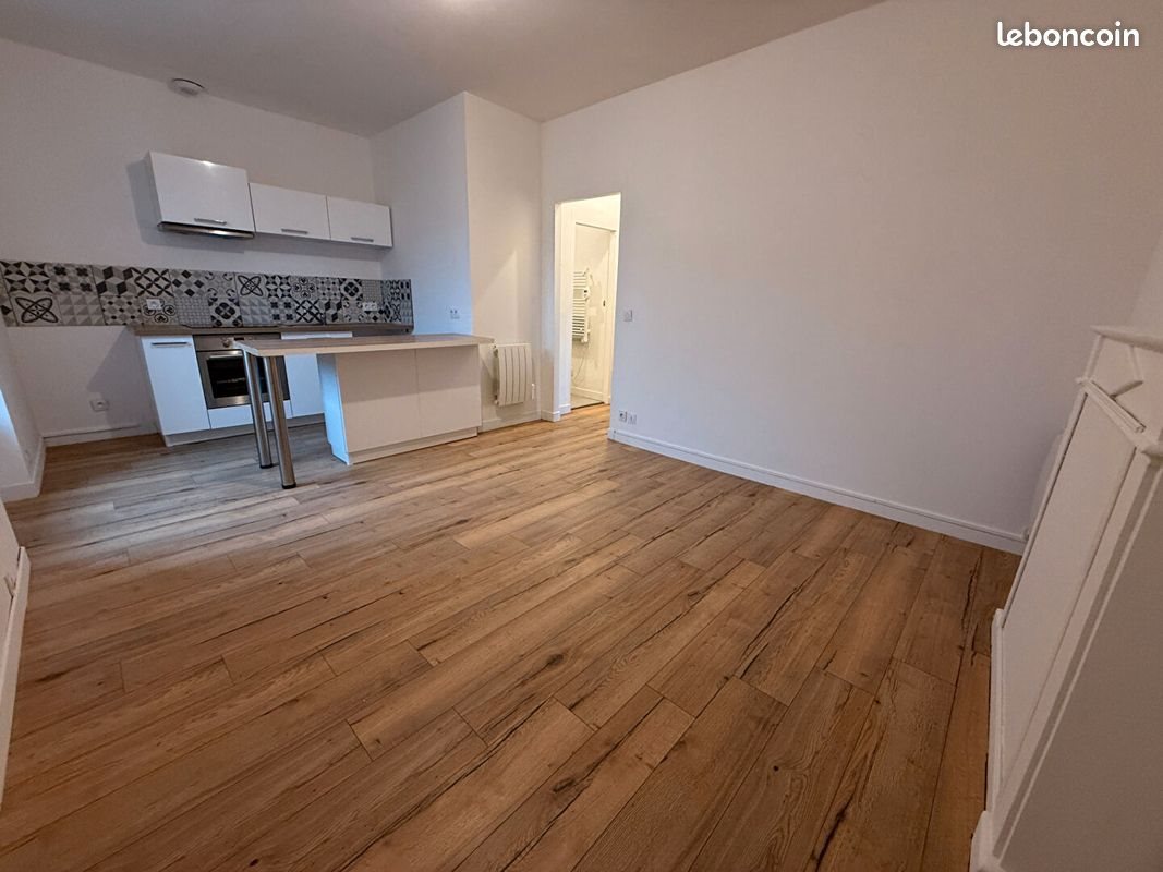 Appartement à louer, 33m², Baguer-Morvan