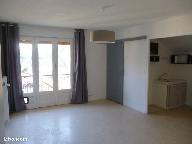 Appartement à louer, 65m², Onnion