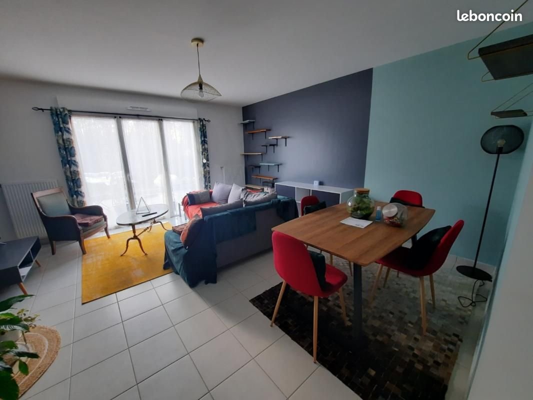 Appartement à louer, 78m², Viuz-en-Sallaz