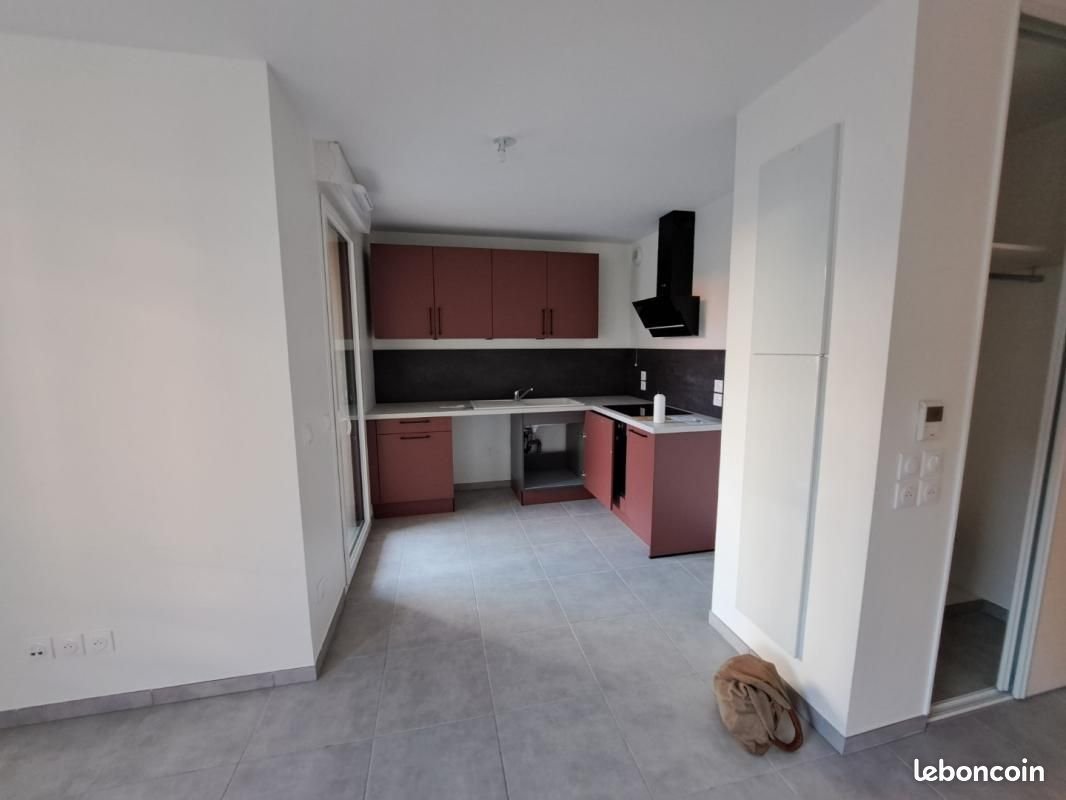 Appartement à louer, 28m², Thonon-les-Bains