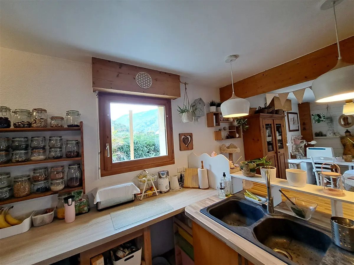 Maison à vendre, 114m², Ville-en-Sallaz