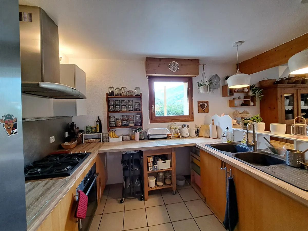 Maison à vendre, 114m², Ville-en-Sallaz