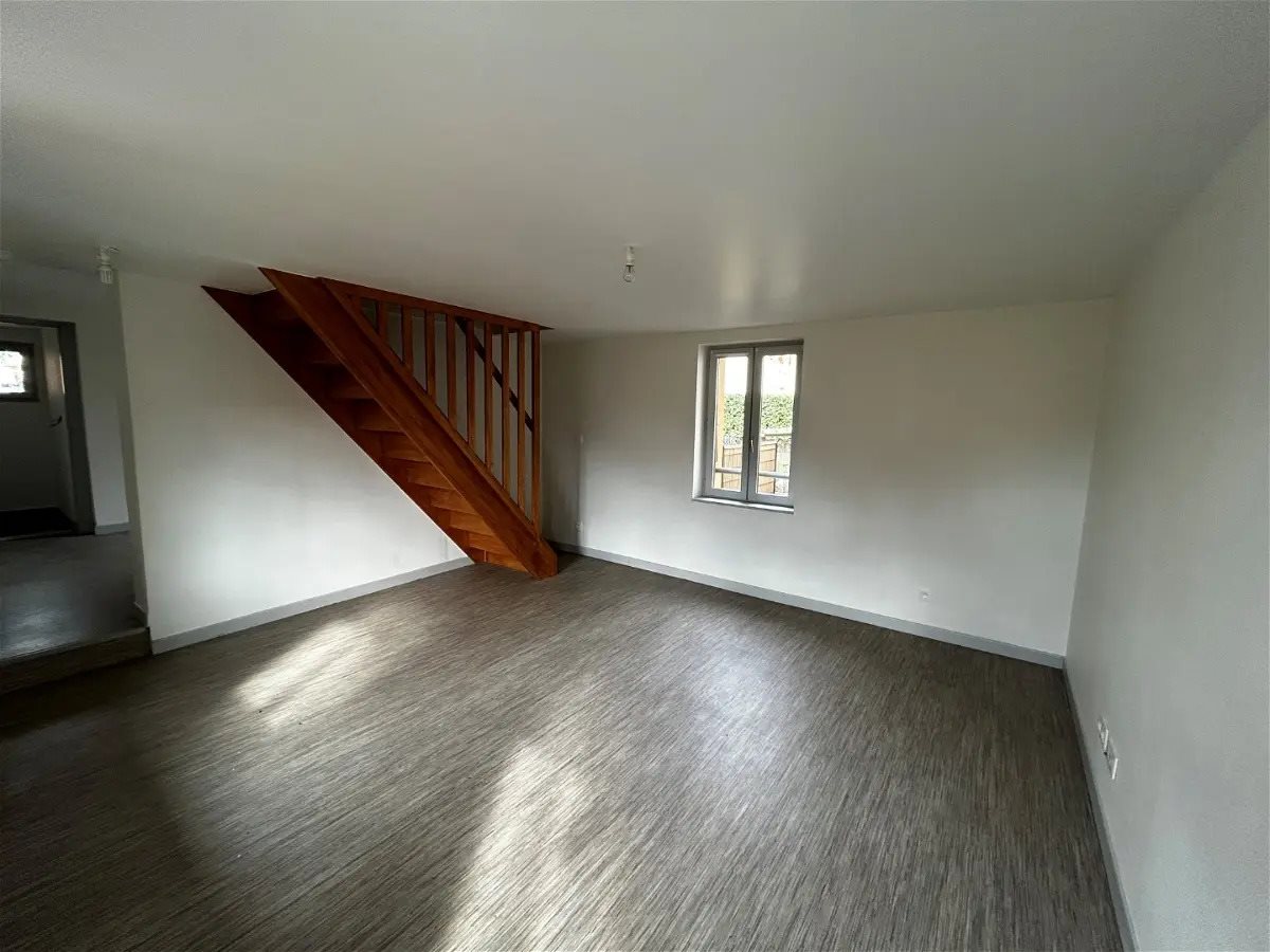 Appartement à louer, 56m², Peillonnex