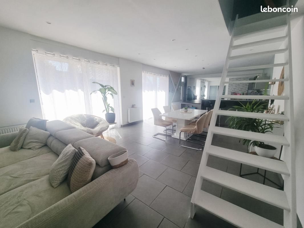 Maison à vendre, 169m², Fontaine-au-Pire