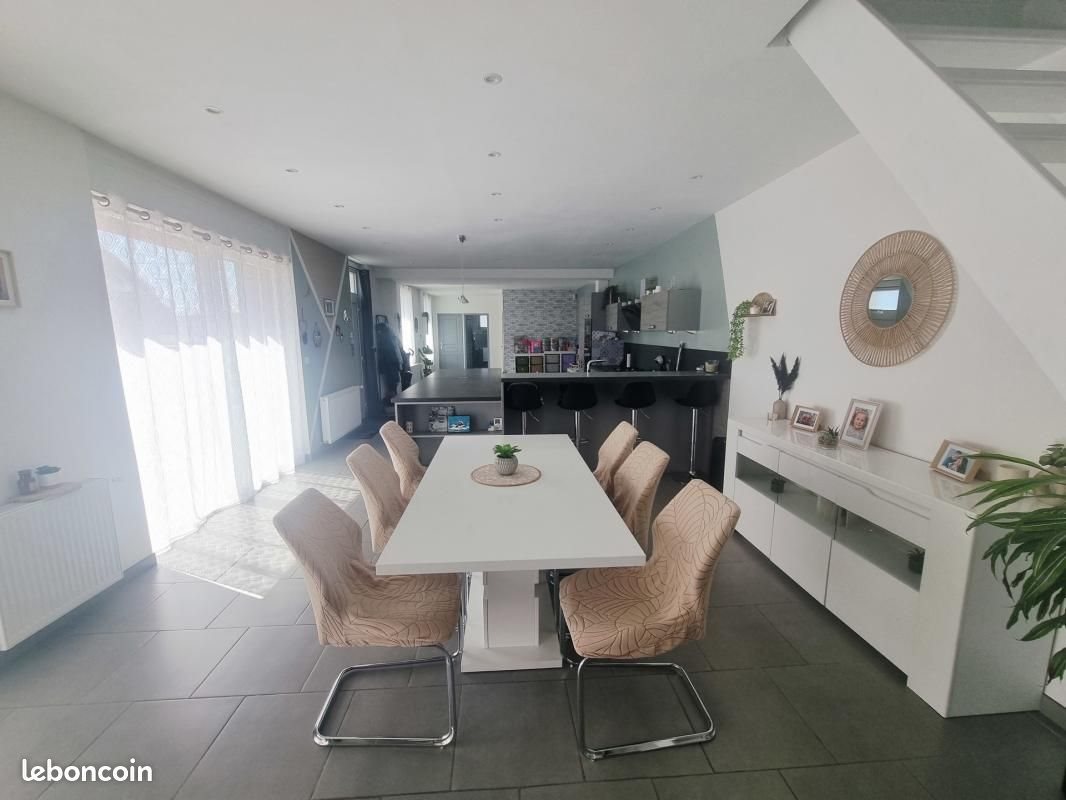 Maison à vendre, 169m², Fontaine-au-Pire