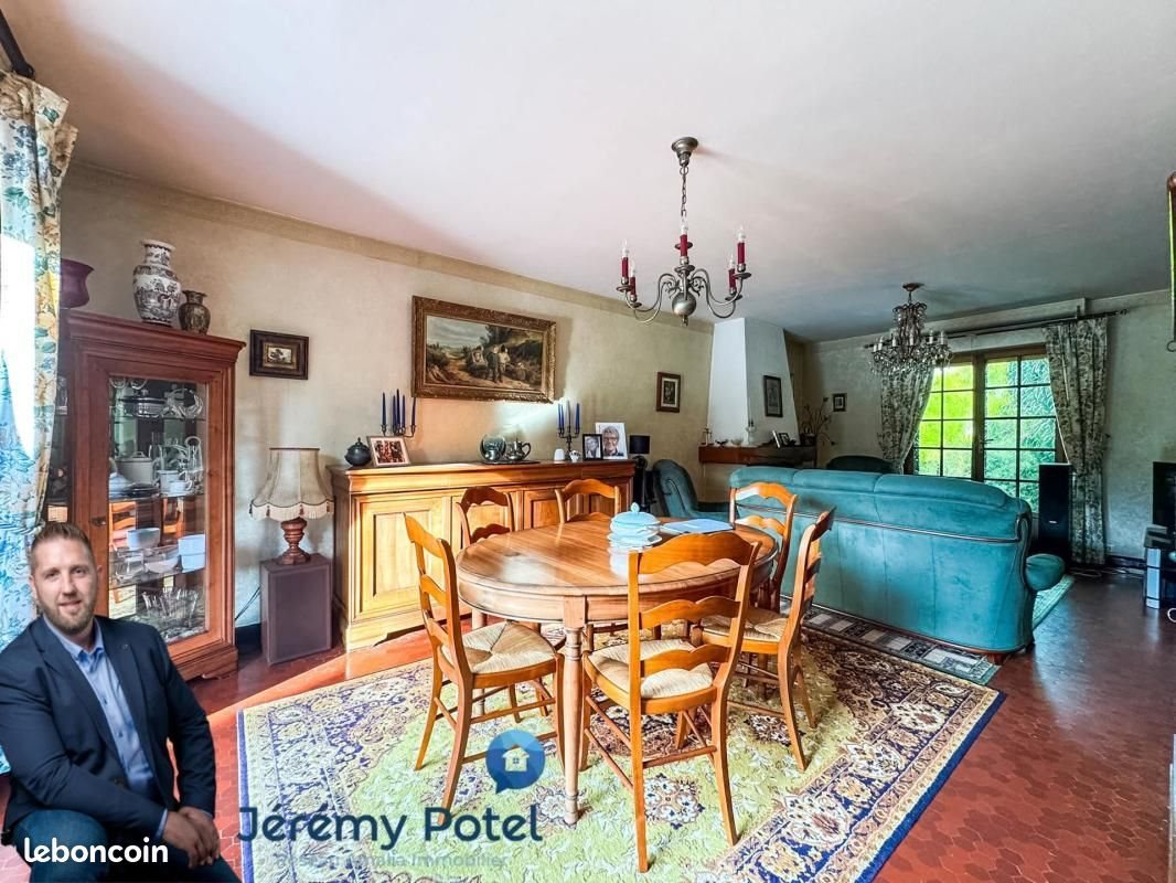 Maison à vendre, 117m², Avesnes-les-Aubert