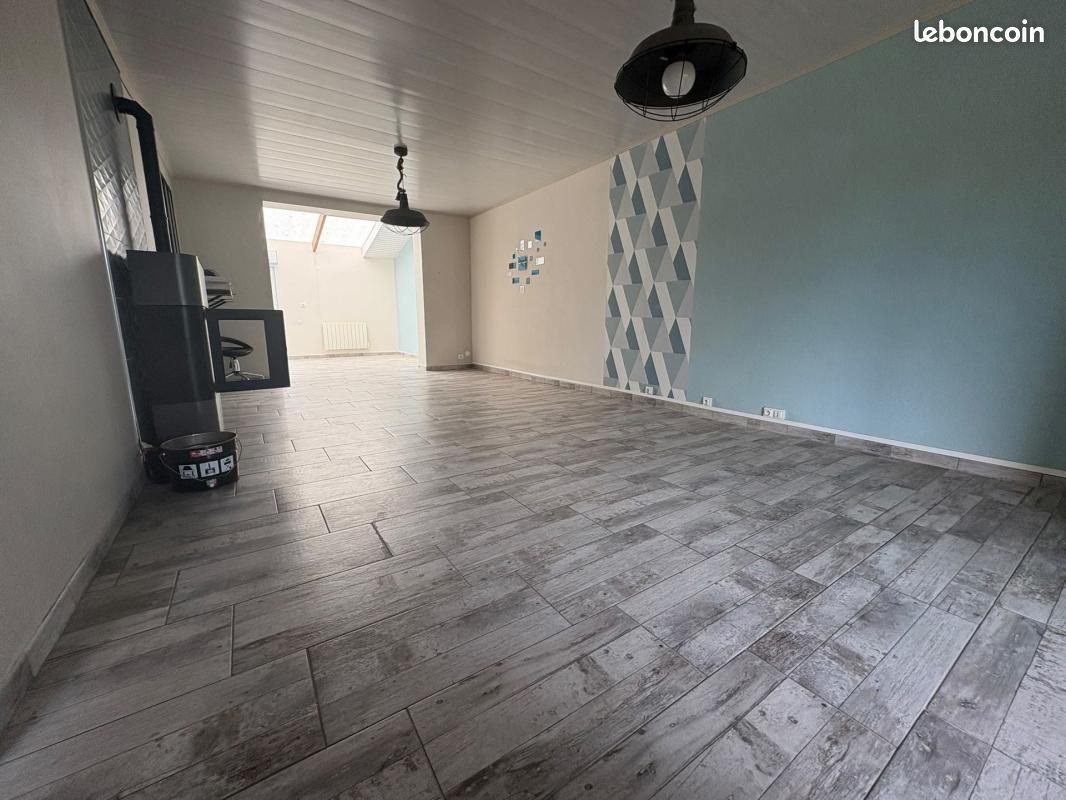 Maison à vendre, 125m², Catillon-sur-Sambre