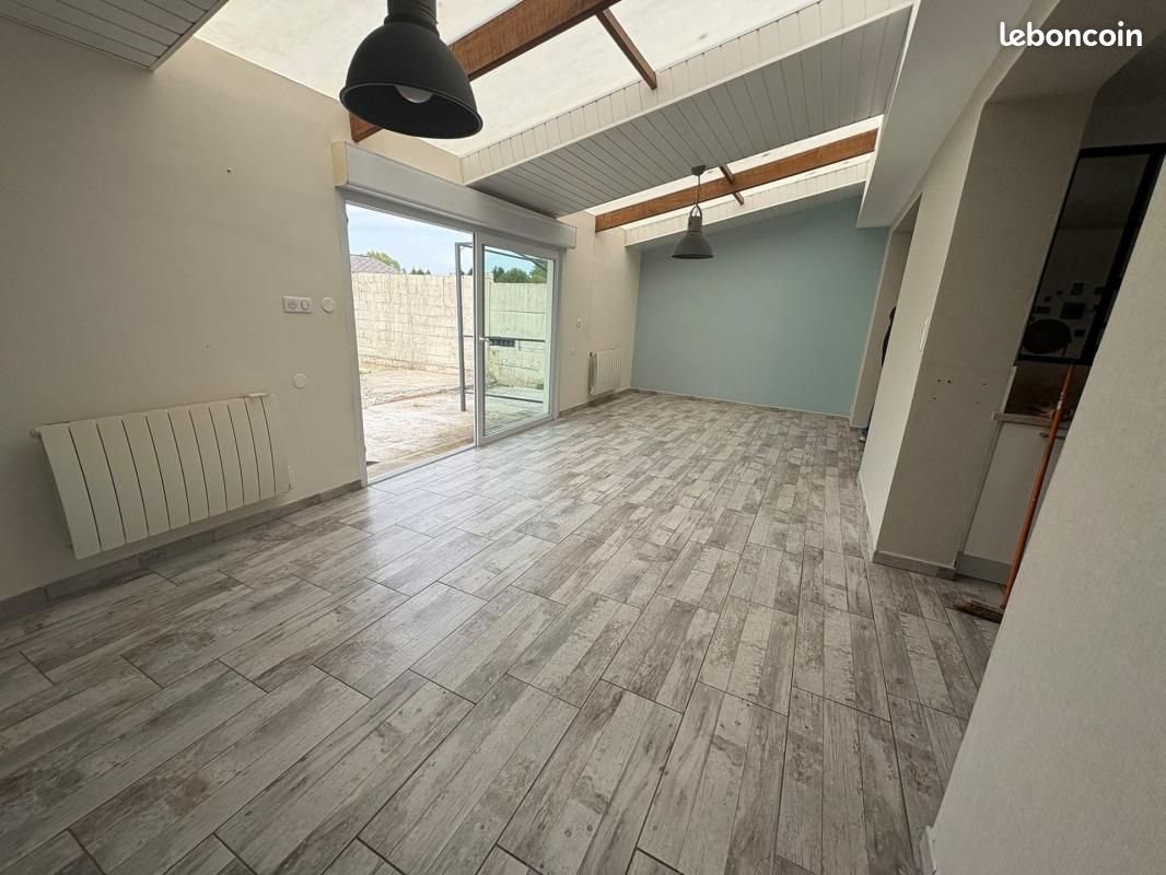 Maison à vendre, 125m², Catillon-sur-Sambre