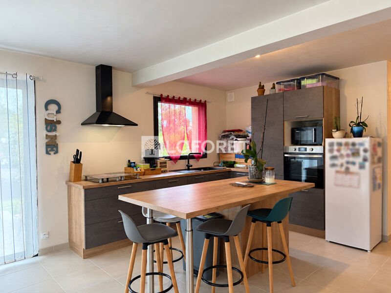 Maison à vendre, 139m², Pléhédel