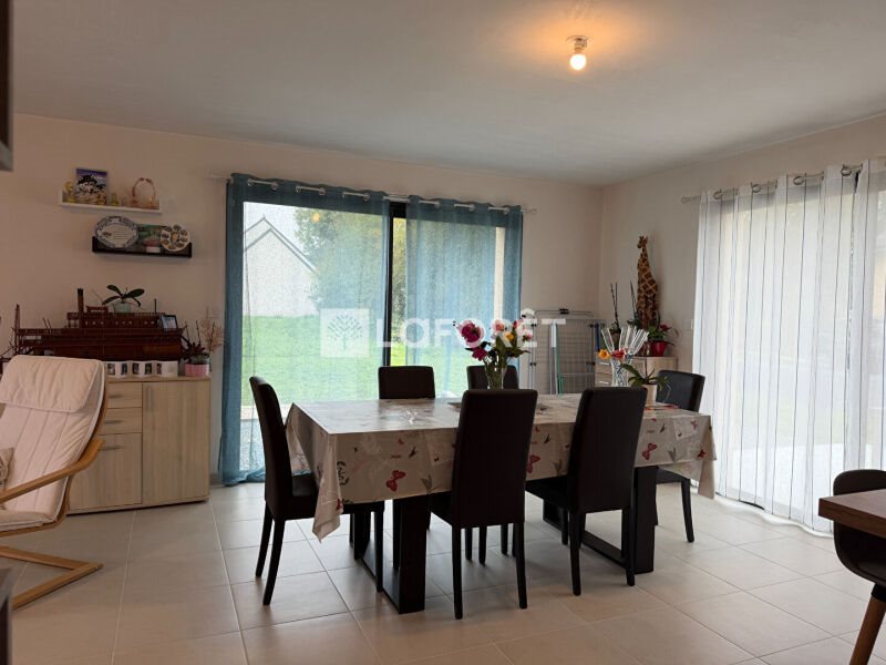 Maison à vendre, 139m², Pléhédel