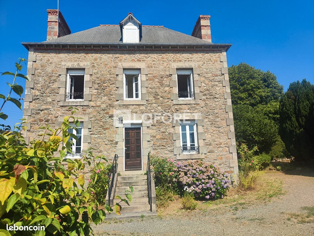 Maison à vendre, 101m², Ploumagoar