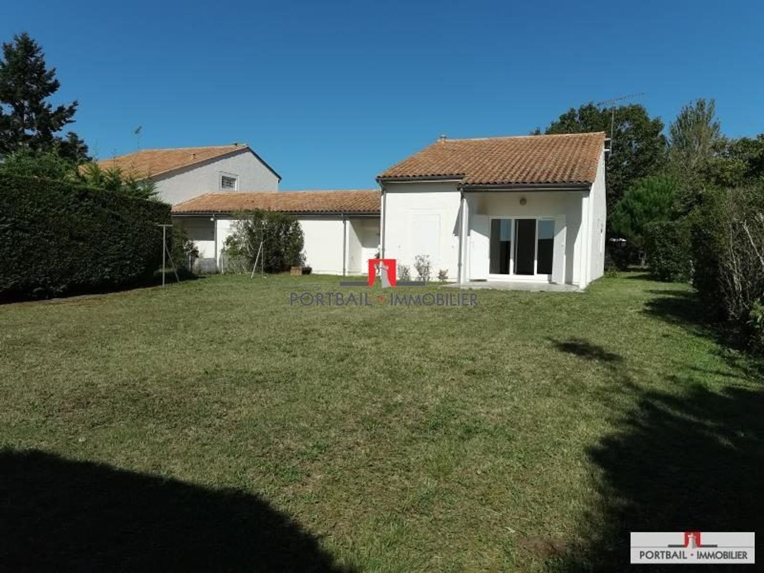 Maison à louer, 115m², Saint-Ciers-sur-Gironde