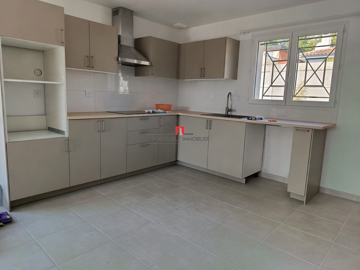 Maison à louer, 99m², Montussan