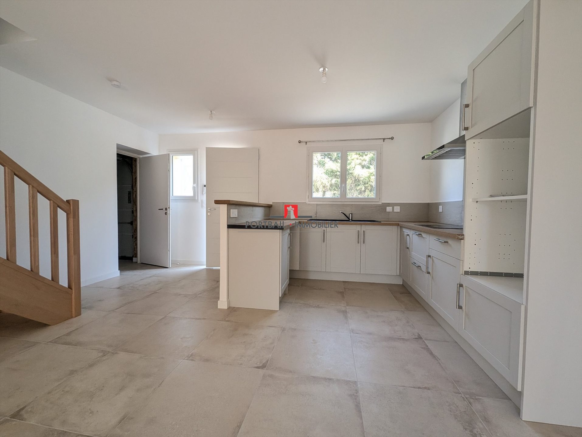 Maison à louer, 106m², Blaye