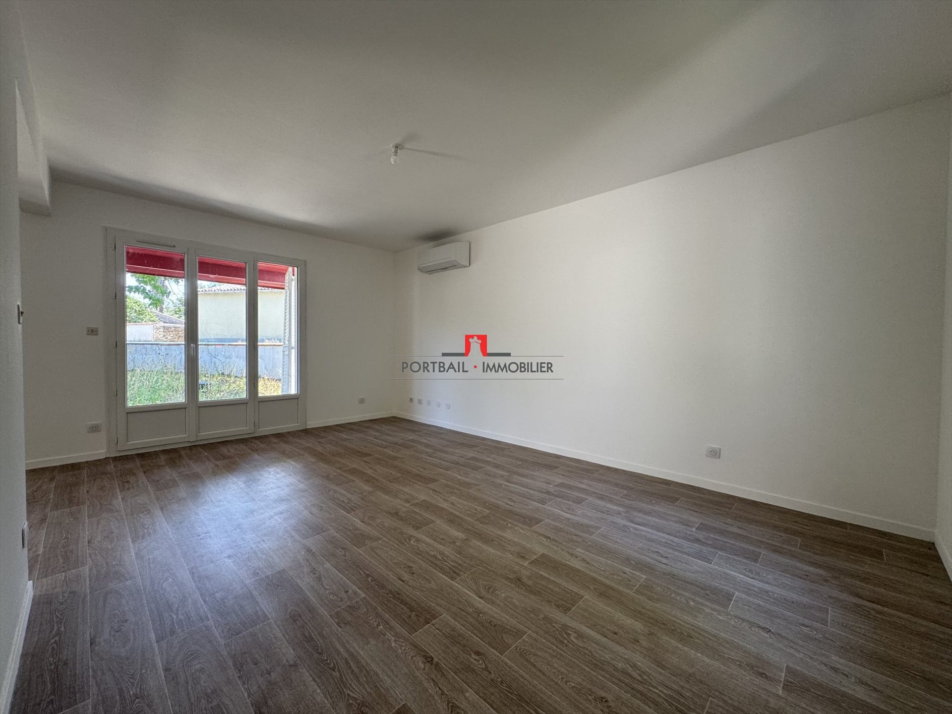 Maison à louer, 110m², Saint-Seurin-de-Cursac