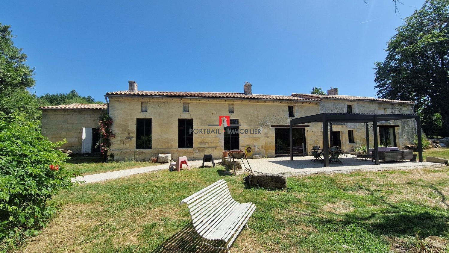 Maison à vendre, 207m², Prignac-et-Marcamps