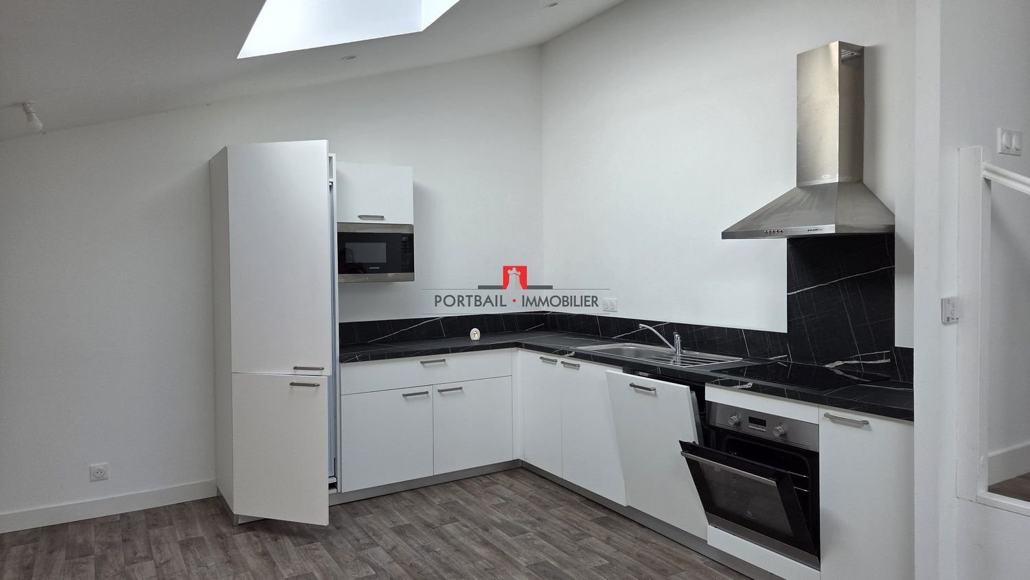 Appartement à louer, 69m², Arveyres