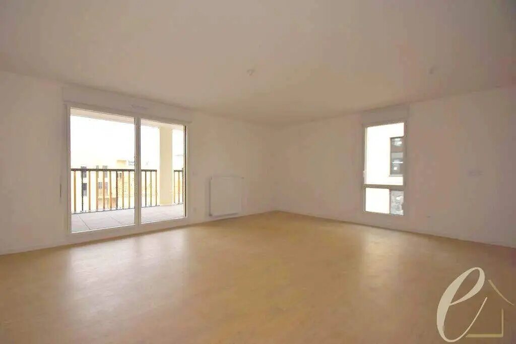 Appartement à louer, 65m², L'Isle-d'Abeau
